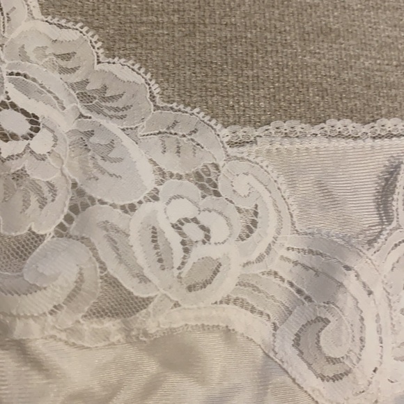 Vintage Cami w/ Lace Trim - Picture 2 of 5